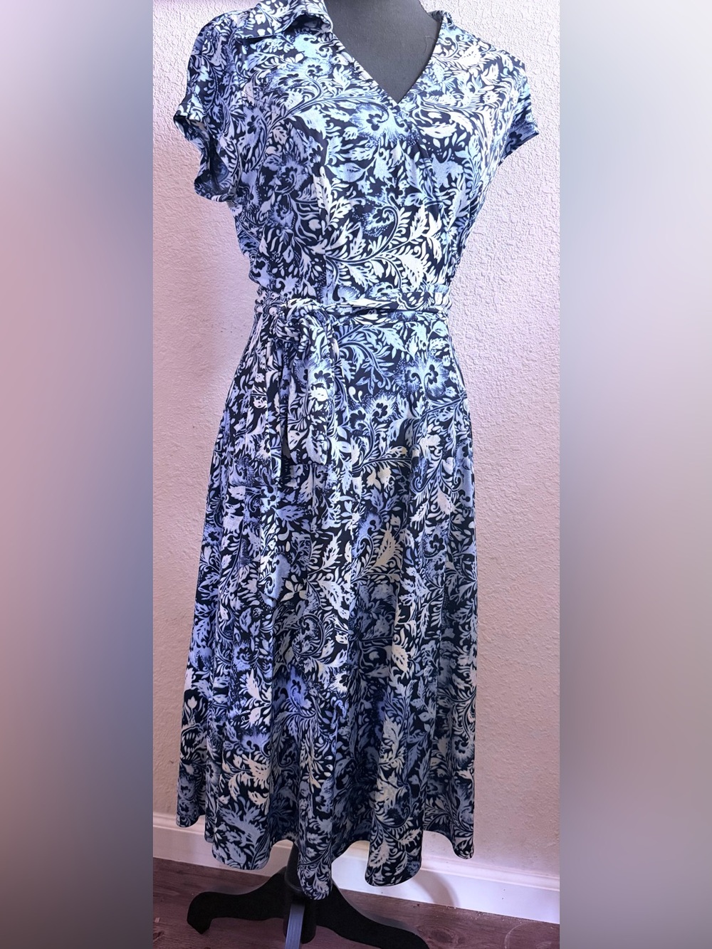 New Boston Proper Blue Floral Midi Wrap Dress with Tie Waist